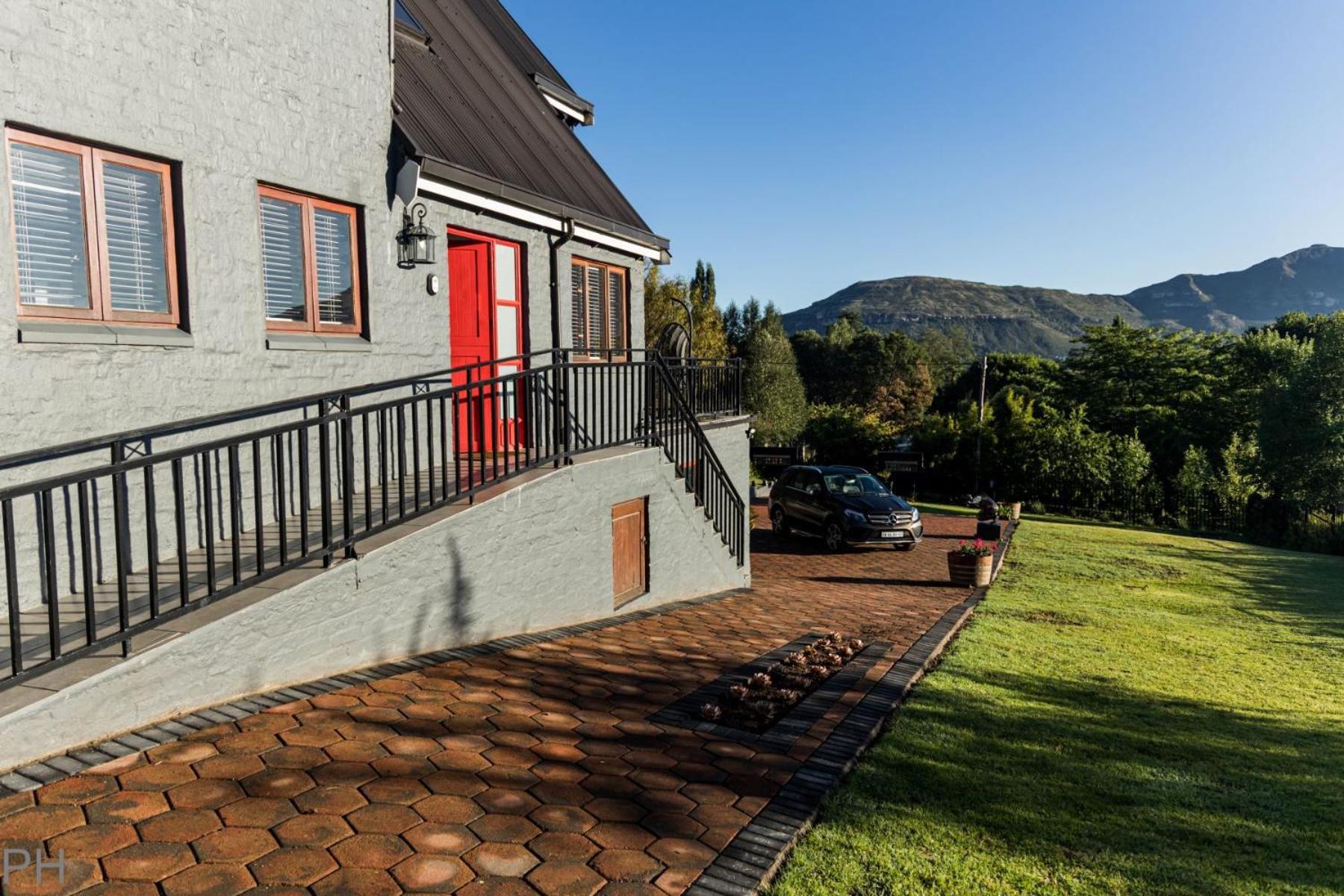 The Red Door Villa Clarens Exteriör bild